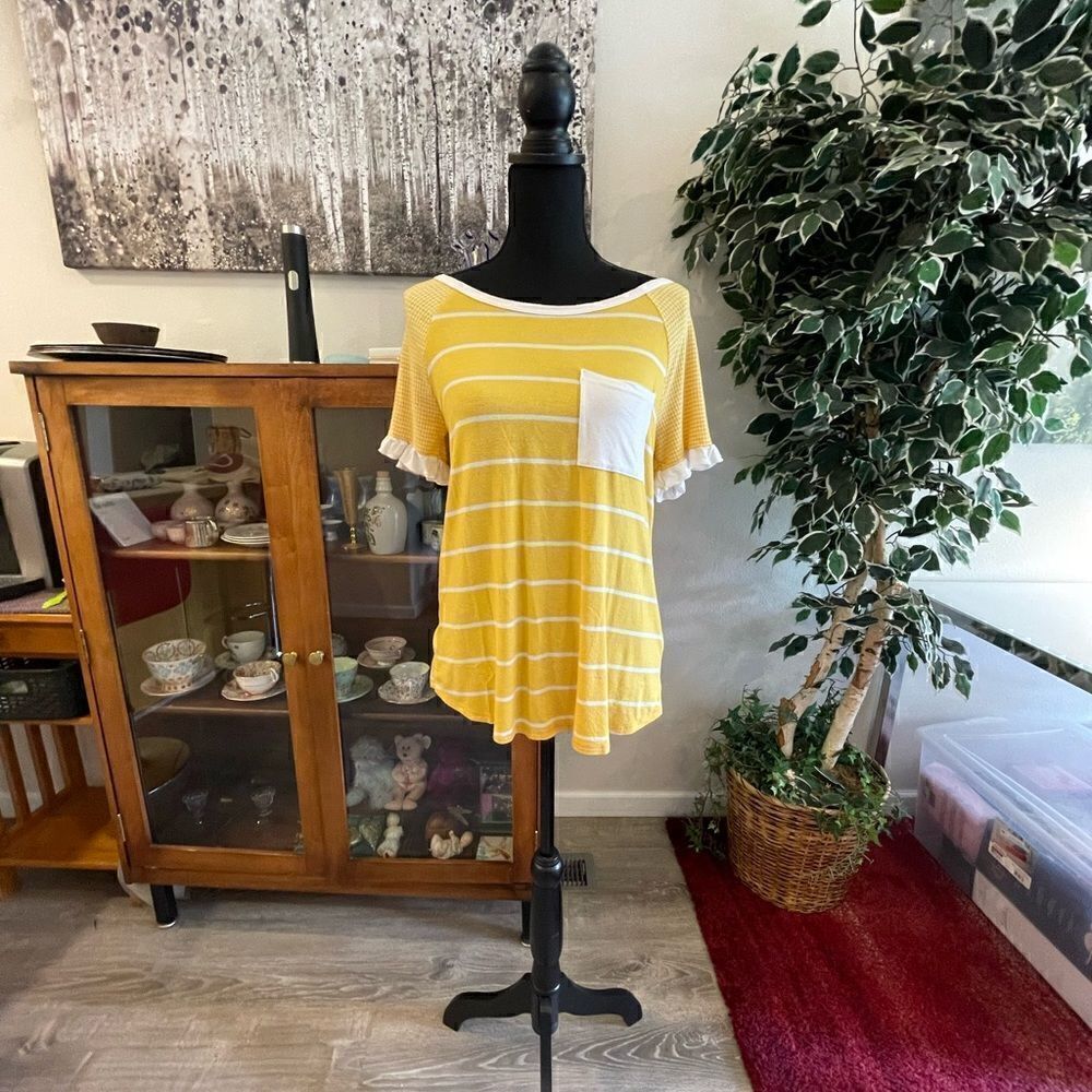 Yellow top  
